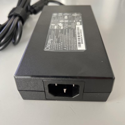 Original MSI Creator 15 A11UH-631 Adaptador de CA Cargador 20V 11,5A